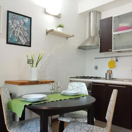 Apartment Silvia *
