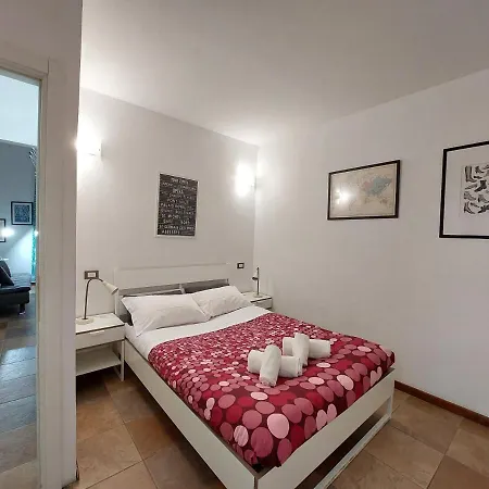 Silvia Apartment *