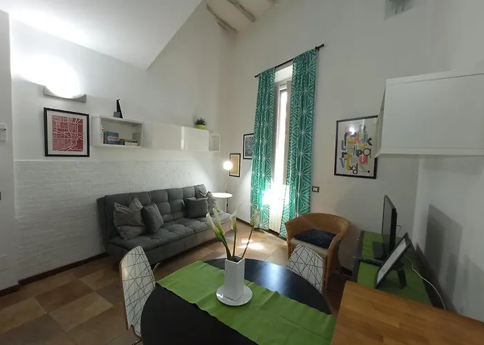 Silvia فلورنس